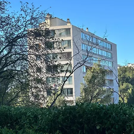Cocon Calanques Марсель